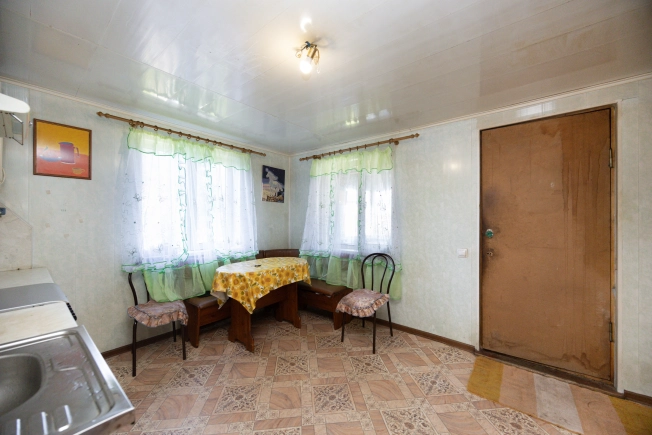 Купить дом в Амурской области. Вариант № 2098037, 3, площадь -  квм, цена 4000000 рублей