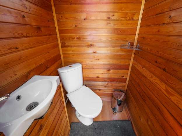 Купить дом в Микрорайоне Порт-Артур в Омске. Вариант № 2580432, 21, площадь -  квм, цена 20000000 рублей