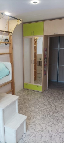 Купить трехкомнатную квартиру в Сыктывкаре. Вариант № 2182771, 12, площадь -  квм, цена 5800000 рублей