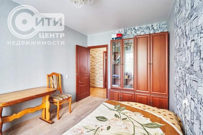 Купить трехкомнатную квартиру на улице Ломоносова в Воронеже. Вариант № 40429, 15, площадь -  квм, цена 6650000 рублей