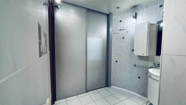 Купить квартиру на вторичке в Уфе. Вариант № 44039, 16, площадь -  квм, цена 18500000 рублей