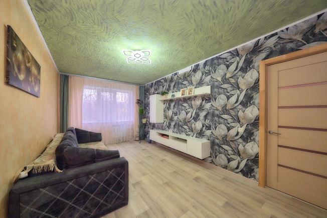 Купить трехкомнатную квартиру в Рязанской области. Вариант № 8892567, 0, площадь -  квм, цена 3100000 рублей