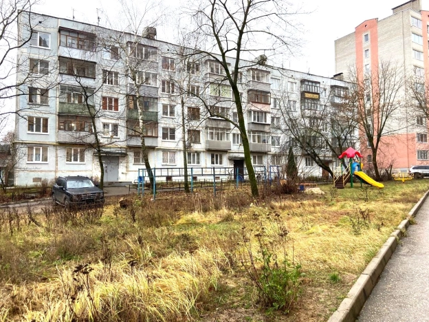 Купить двухкомнатную квартиру в Калужской области. Вариант № 9555434, 19, площадь -  квм, цена 3370000 рублей