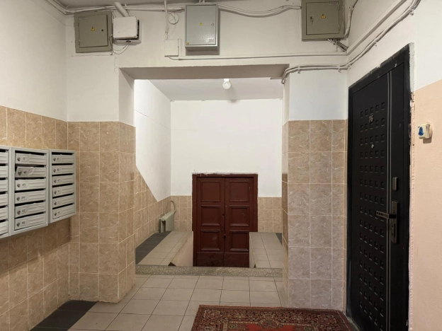 Купить квартиру в Москве. Вариант № 8428512, 17, площадь -  квм, цена 21950000 рублей