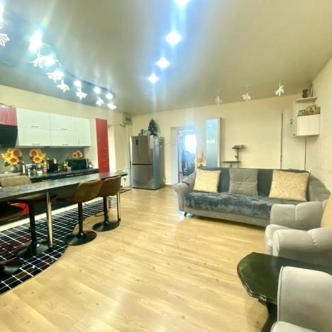 Купить дом на улице Михайловская в Приморском крае. Вариант № 2529100, 9, площадь -  квм, цена 7600000 рублей