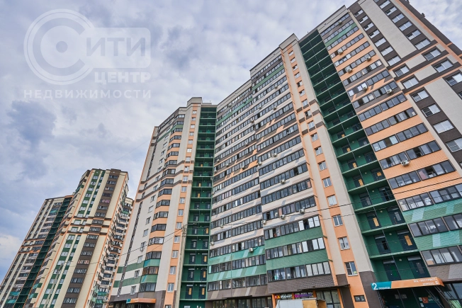 Купить двухкомнатную квартиру в Воронеже. Вариант № 818575, 12, площадь -  квм, цена 6090000 рублей