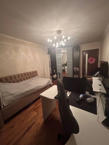 Купить квартиру в Москве. Вариант № 8099952, 7, площадь -  квм, цена 36000000 рублей