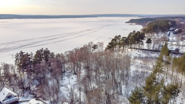 Купить земельный участок на улице Цветочная в Республике Карелия. Вариант № 987392, 17, площадь -  квм, цена 1850000 рублей