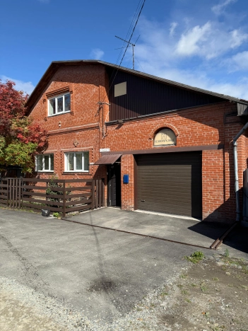 Купить дом у метро Золотая нива в Новосибирске. Вариант № 5236726, 0, площадь -  квм, цена 12100000 рублей