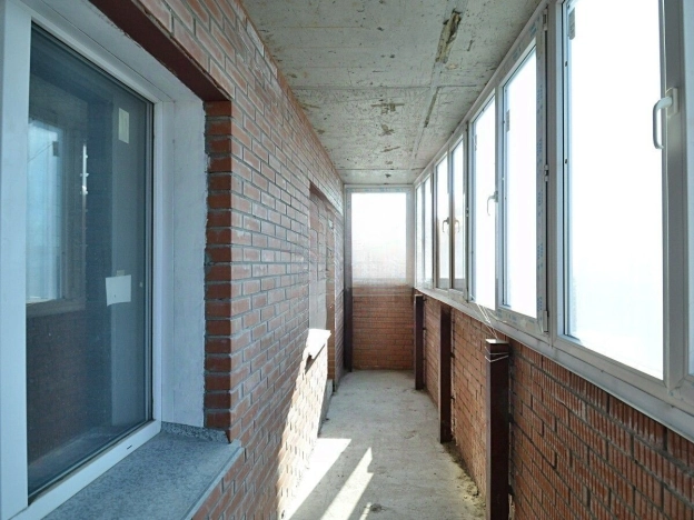 Купить трехкомнатную квартиру в Новосибирске. Вариант № 9577712, 5, площадь -  квм, цена 13800000 рублей