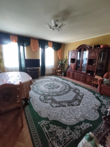 Купить дом в Микрорайоне Прометей, Октябрьский в Октябрьском. Вариант № 1080, 1, площадь -  квм, цена 9800000 рублей