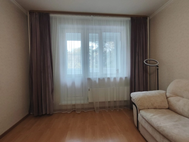 Купить квартиру в Москве. Вариант № 10024697, 6, площадь -  квм, цена 15000000 рублей