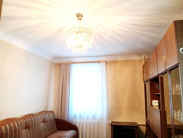 Купить квартиру на вторичке в Иркутске. Вариант № 8903539, 11, площадь -  квм, цена 3450000 рублей