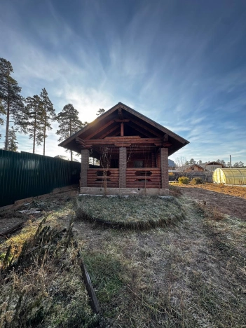 Купить дом в Иркутской области. Вариант № 8566667, 4, площадь -  квм, цена 8500000 рублей