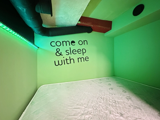 Купить квартиру в Москве. Вариант № 8168989, 21, площадь -  квм, цена 11999999 рублей