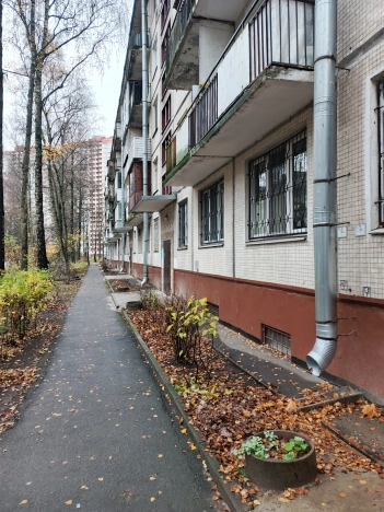 Купить однокомнатную квартиру в районе Московский в Санкт-Петербурге. Вариант № 8998745, 8, площадь -  квм, цена 6100000 рублей