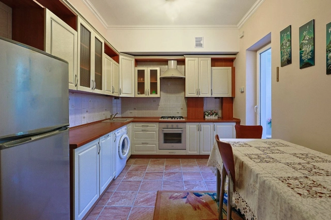 Купить квартиру в Светлогорске. Вариант № 6270749, 3, площадь -  квм, цена 21500000 рублей