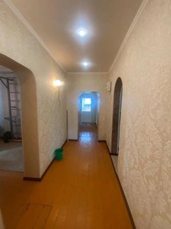 Купить дом на улице Садовая в Алтайском крае. Вариант № 59765, 9, площадь -  квм, цена 3500000 рублей