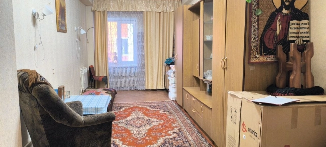 Купить однокомнатную квартиру на улице Садовая в Белгородской области. Вариант № 7263657, 4, площадь -  квм, цена 4300000 рублей