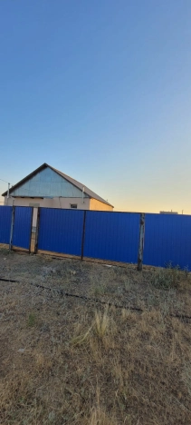 Купить дом в Элисте. Вариант № 9878803, 9, площадь -  квм, цена 3850000 рублей