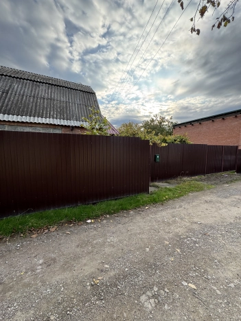 Купить дом в Таганроге. Вариант № 8411149, 10, площадь -  квм, цена 2550000 рублей