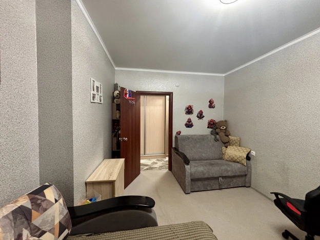 Купить однокомнатную квартиру на улице Дорошенко в Белгородской области. Вариант № 8015122, 2, площадь -  квм, цена 4190000 рублей