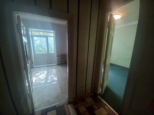 Купить двухкомнатную квартиру в Микрорайоне 15-й, Ангарск в Ангарске. Вариант № 33449, 3, площадь -  квм, цена 2800000 рублей