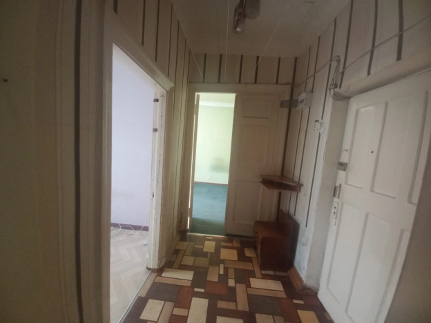 Купить двухкомнатную квартиру в Микрорайоне 15-й, Ангарск в Ангарске. Вариант № 33449, 4, площадь -  квм, цена 2800000 рублей