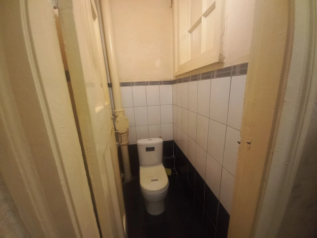 Купить двухкомнатную квартиру в Микрорайоне 15-й, Ангарск в Ангарске. Вариант № 33449, 9, площадь -  квм, цена 2800000 рублей