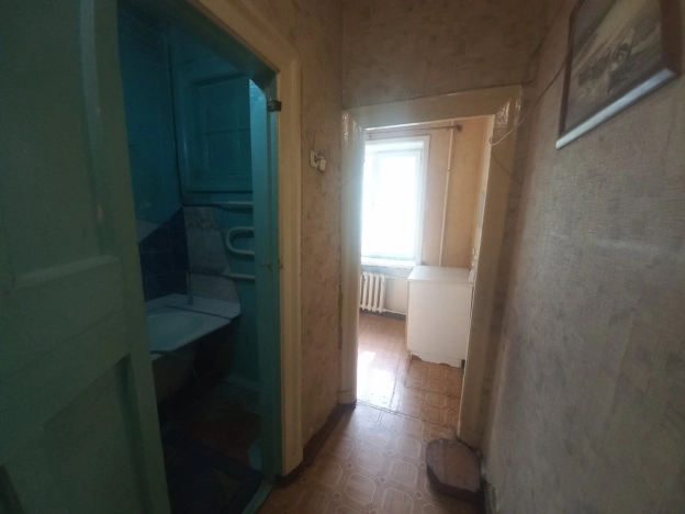 Купить двухкомнатную квартиру в Микрорайоне 15-й, Ангарск в Ангарске. Вариант № 33449, 6, площадь -  квм, цена 2800000 рублей