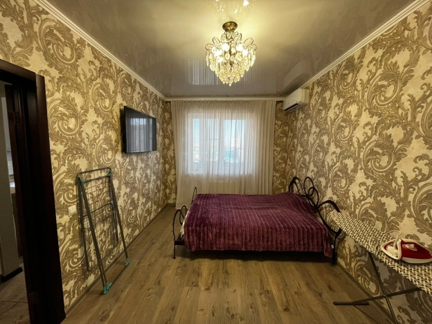 Купить однокомнатную квартиру на улице Шоссейная в Республике Адыгея. Вариант № 10443686, 10, площадь -  квм, цена 4200000 рублей