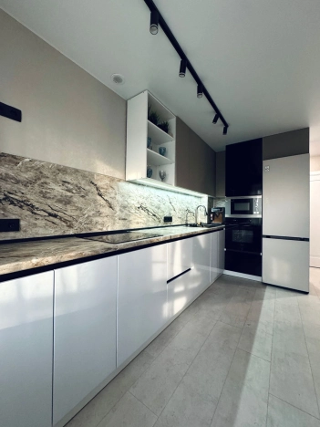 Купить квартиру в Вологодской области. Вариант № 45402, 2, площадь -  квм, цена 8830000 рублей