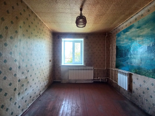 Купить трехкомнатную квартиру в Ивановской области. Вариант № 1251922, 6, площадь -  квм, цена 2200000 рублей