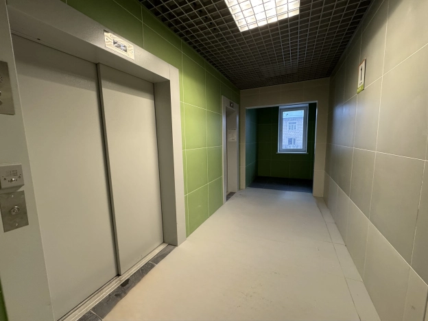 Купить квартиру на вторичке на улице Бородинский бульвар в Подольске. Вариант № 10965392, 6, площадь -  квм, цена 3700000 рублей