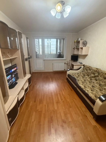 Купить квартиру в Москве. Вариант № 9817522, 4, площадь -  квм, цена 25000000 рублей