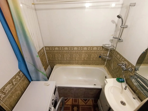 Купить однокомнатную квартиру на улице Железнодорожная в Владимирской области. Вариант № 8538277, 18, площадь -  квм, цена 3000000 рублей