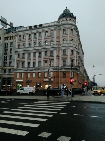 Снять коммерческую недвижимость в Москве. Вариант № 3676, 3, площадь -  квм, цена 2237760.0000 рублей