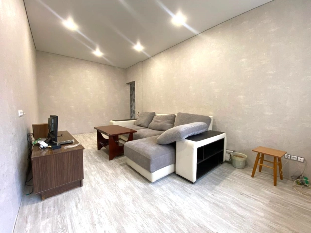 Купить двухкомнатную квартиру в Калужской области. Вариант № 6897860, 1, площадь -  квм, цена 2690000 рублей