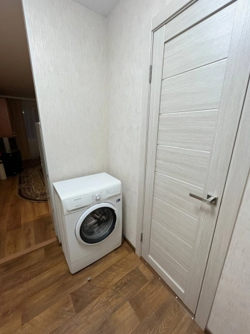 Купить квартиру в Кемерове. Вариант № 10467971, 6, площадь -  квм, цена 2700000 рублей