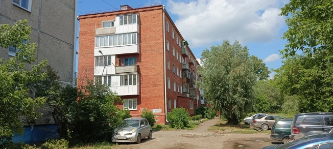 Купить трехкомнатную квартиру на улице 27-я Северная в Омске. Вариант № 53835, 17, площадь -  квм, цена 4500000 рублей