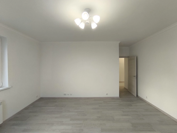 Купить трехкомнатную квартиру на вторичке в ВАО в Москве. Вариант № 3000926, 0, площадь -  квм, цена 20184000 рублей