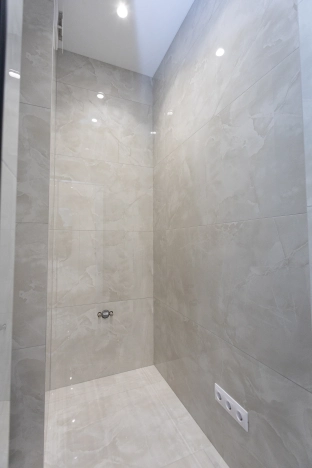 Купить двухкомнатную квартиру у метро Ольховая в Москве. Вариант № 2888772, 35, площадь -  квм, цена 23500000 рублей