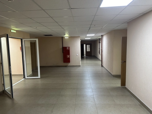 Купить коммерческую недвижимость свободного назначения в Сыктывкаре. Вариант № 7040, 16, площадь -  квм, цена 4215000 рублей