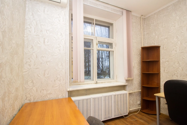 Снять коммерческую недвижимость свободного назначения в районе Якиманка в Москве. Вариант № 9796844, 5, площадь -  квм, цена 100000 рублей