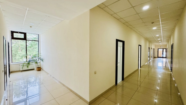 Снять коммерческую недвижимость в Новосибирске. Вариант № 1714, 6, площадь -  квм, цена 80000 рублей