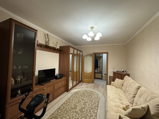 Купить однокомнатную квартиру в Калужской области. Вариант № 9124959, 1, площадь -  квм, цена 5200000 рублей