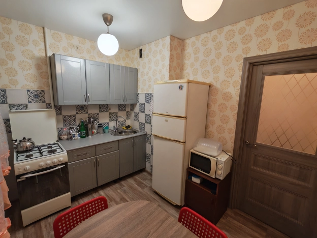 Снять квартиру в Белгороде. Вариант № 10344463, 7, площадь -  квм, цена 28000 рублей