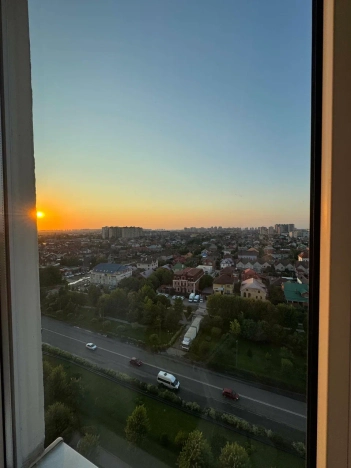 Купить двухкомнатную квартиру в Краснодаре. Вариант № 9122683, 14, площадь -  квм, цена 8600000 рублей