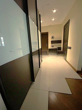 Купить квартиру в Москве. Вариант № 8005274, 12, площадь - квм, цена 137000000 рублей