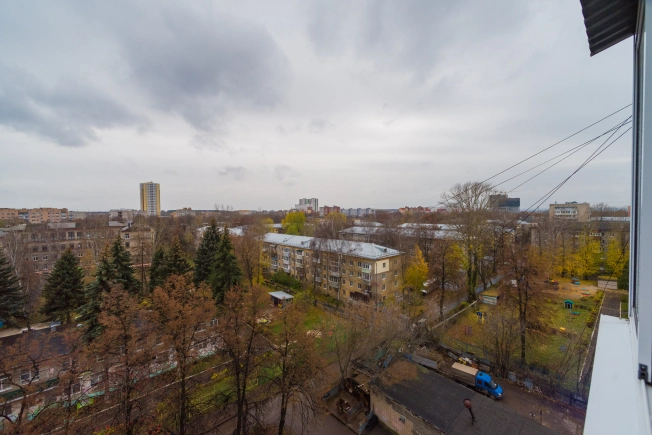 Купить однокомнатную квартиру в районе Железнодорожный в Рязани. Вариант № 8599933, 4, площадь -  квм, цена 3200000 рублей